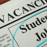 6 Pilihan Pekerjaan Sampingan untuk Mahasiswa yang Dapat Membantu Peningkatan Karir